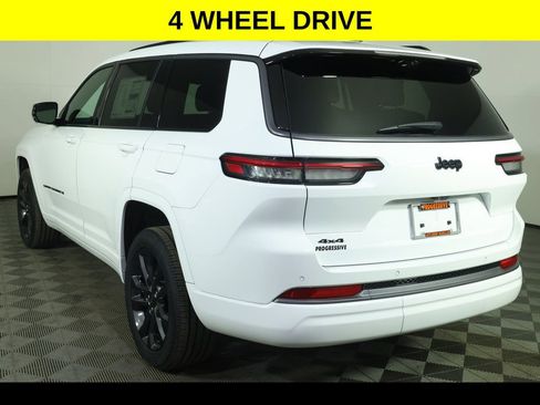 New 2026 Jeep Grand Cherokee L Limited AWD/4WD image 7