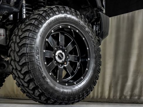 Used 2021 Ford F250 Platinum w/ FX4 Off-Road Package image 55