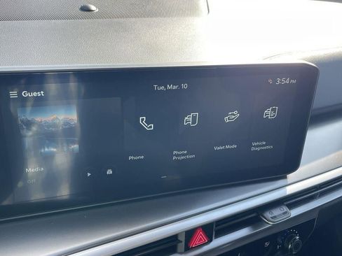 New 2026 Kia Sorento LX FWD image 12