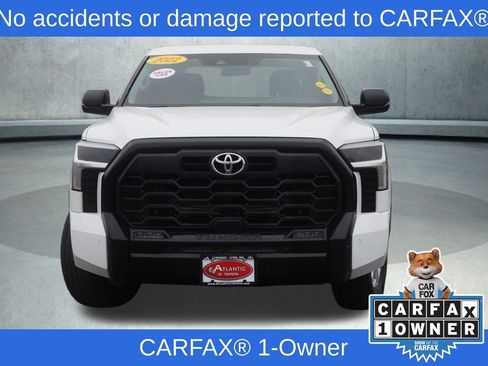 Used 2022 Toyota Tundra SR5 w/ SR5 Convenience Package AWD/4WD image 2
