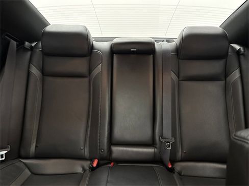 Used 2019 Dodge Charger SXT image 27