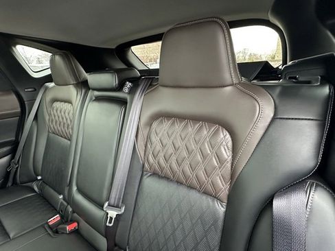 Certified 2025 Nissan Murano Platinum w/ Cargo Package image 30