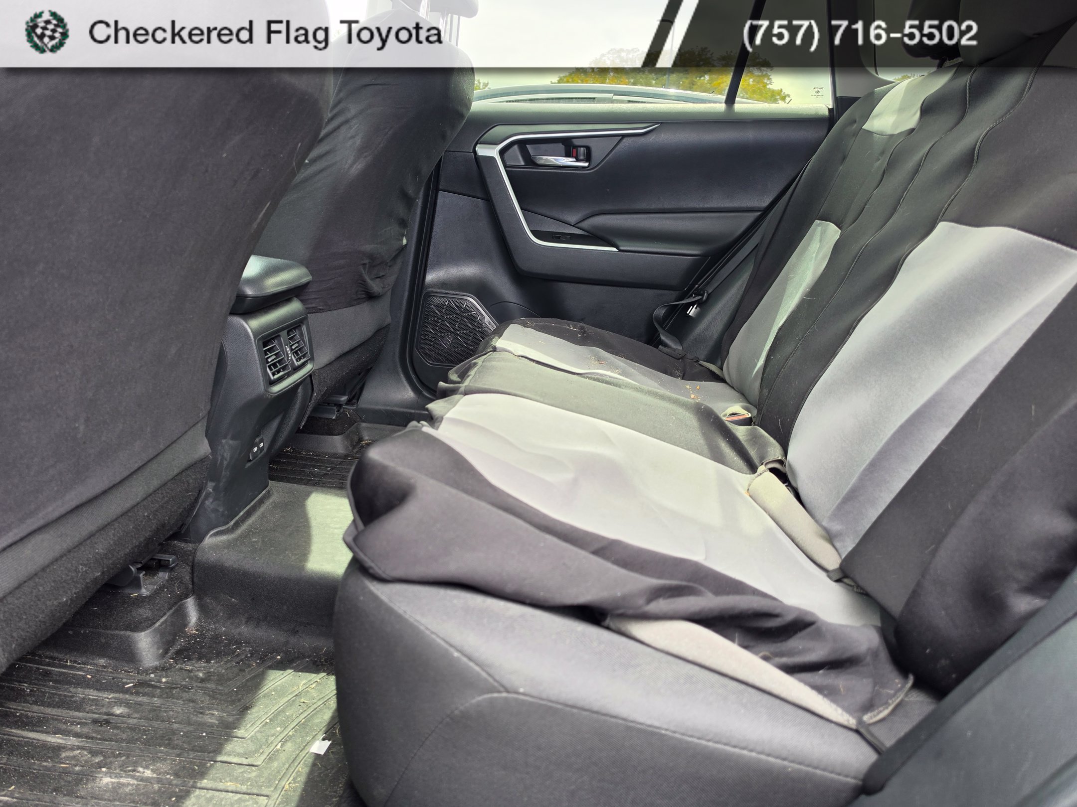 Used 2022 Toyota RAV4 XLE w/ Convenience Package AWD/4WD image 20