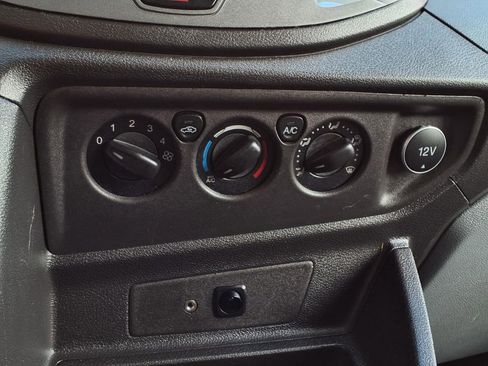 Used 2018 Ford Transit 150 XL image 9