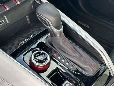 Used 2024 GMC Canyon AT4X image 18