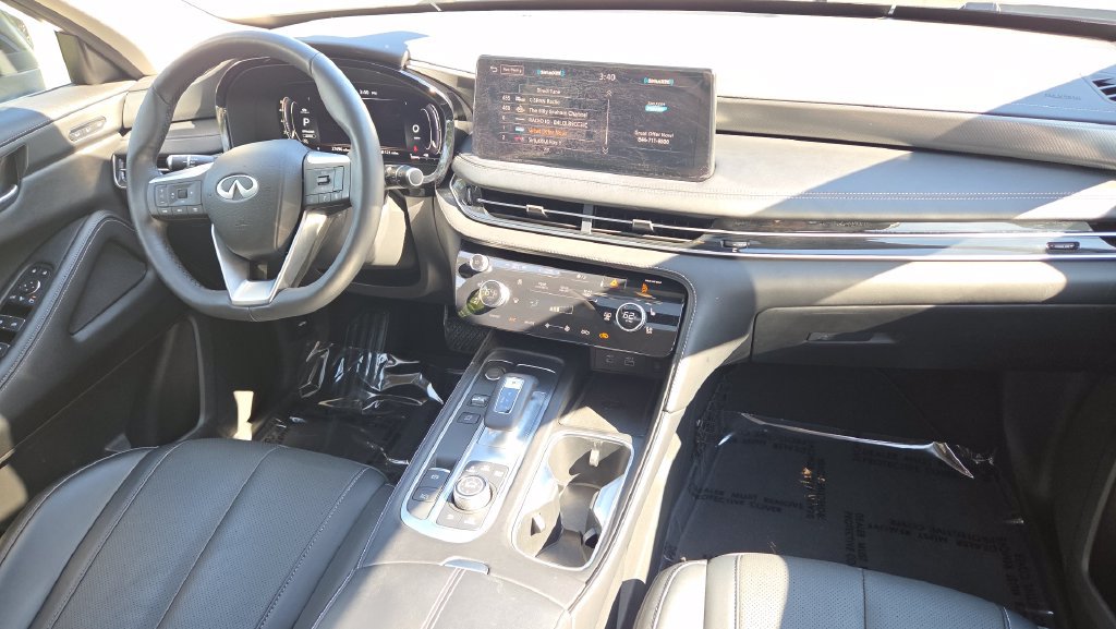 Used 2023 INFINITI QX60 Luxe w/ Cargo Package AWD/4WD image 17
