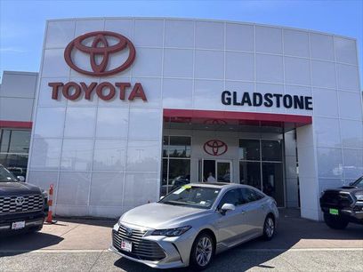 Certified 2019 Toyota Avalon XLE w/ Moonroof Package
