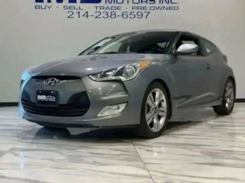 Used 2016 Hyundai Veloster w/ Option Group 02 FWD image 34