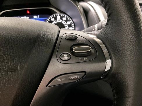 Used 2024 Nissan Murano SV w/ SV Midnight Edition Package image 19