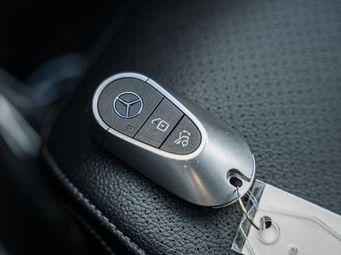 Certified 2024 Mercedes-Benz C 300 4MATIC Sedan image 41