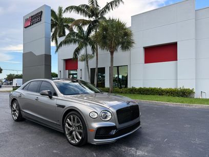 Used 2023 Bentley Flying Spur V8