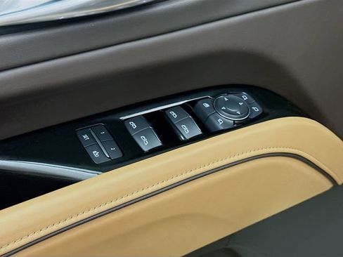 Used 2024 Cadillac Escalade Sport w/ Touring Package AWD/4WD image 19