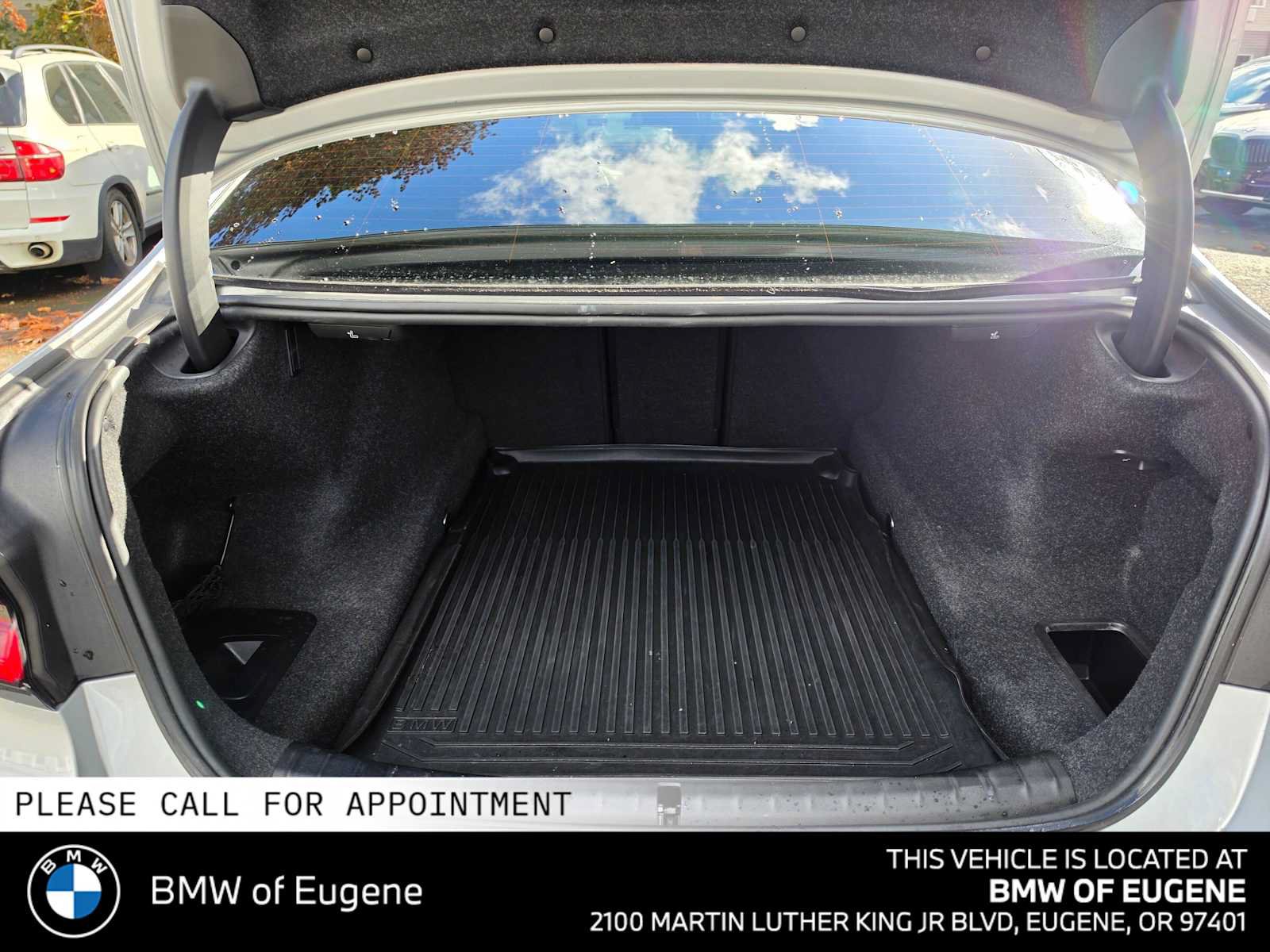 Used 2021 BMW 540i w/ Premium Package RWD image 17