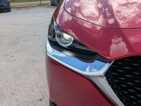 Certified 2025 MAZDA CX-30 AWD 2.5 S w/ Preferred Package image 32