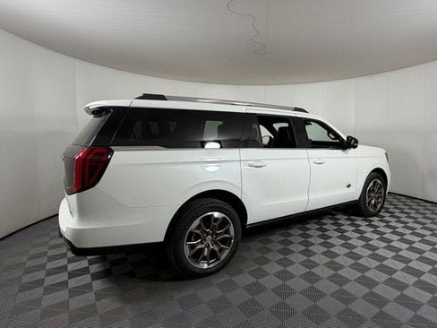 New 2025 Ford Expedition Max King Ranch image 4
