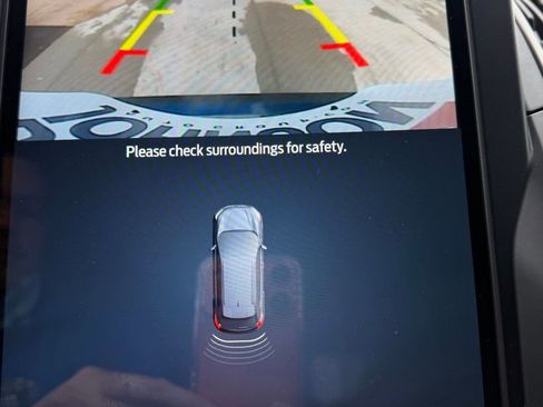 Used 2022 Ford Edge SEL image 10