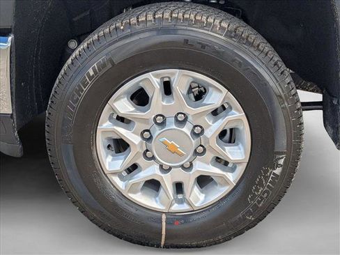 New 2026 Chevrolet Silverado 2500 LT w/ Convenience Package image 9
