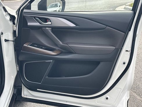 Certified 2021 MAZDA CX-9 Signature image 12