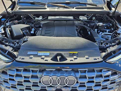 New 2025 Audi Q5 Premium Plus image 24