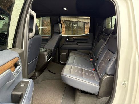 Used 2022 Chevrolet Silverado 1500 High Country w/ Technology Package image 49