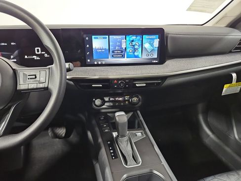 New 2026 Nissan Kicks SV w/ SV Premium Package AWD/4WD image 17