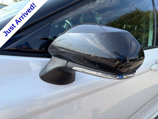 Used 2020 Toyota Camry XSE FWD image 11