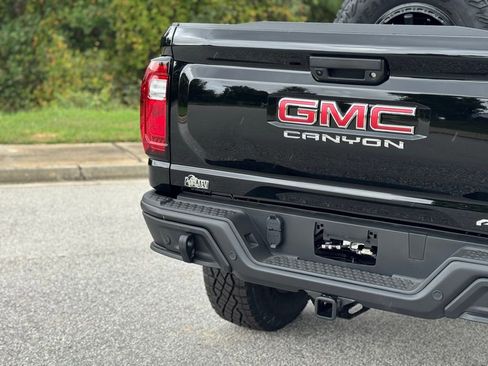 New 2026 GMC Canyon AT4X w/ AT4X AEV Edition image 15