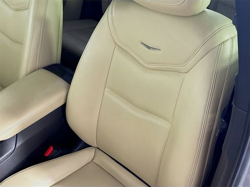 Used 2019 Cadillac XT5 FWD image 20