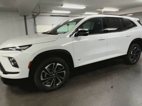 New 2026 Buick Enclave Sport Touring w/ Power Package image 4