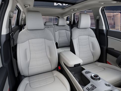 New 2026 Kia Sportage SX Prestige image 16