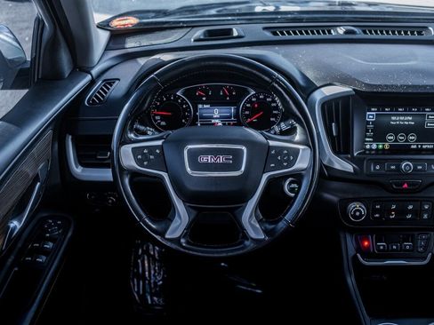 Used 2020 GMC Terrain SLE image 29