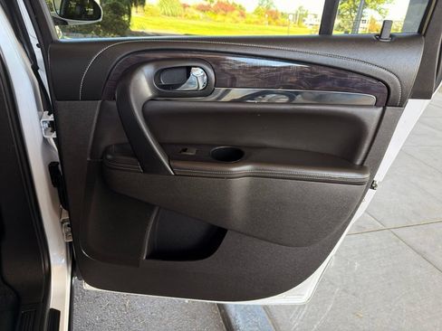 Used 2016 Buick Enclave Premium w/ Experience Buick Package AWD/4WD image 28