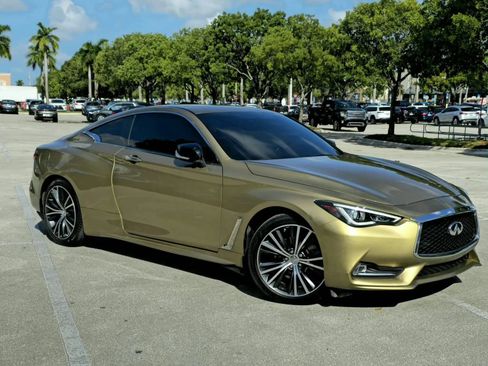 Used 2018 INFINITI Q60 2.0t w/ Cargo Package RWD image 1