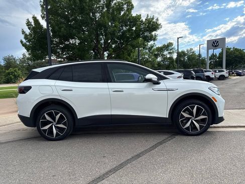 Used 2024 Volkswagen ID.4 Pro S AWD/4WD image 7