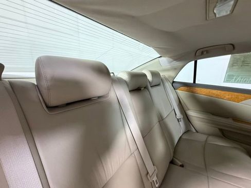Used 2005 Toyota Avalon XLS FWD image 25