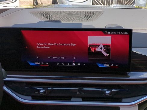 New 2026 BMW X5 xDrive40i w/ Premium Package image 16