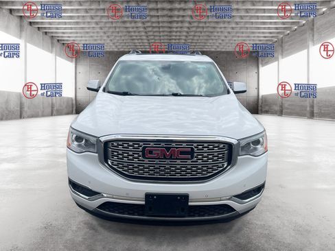 Used 2017 GMC Acadia Denali AWD/4WD image 2
