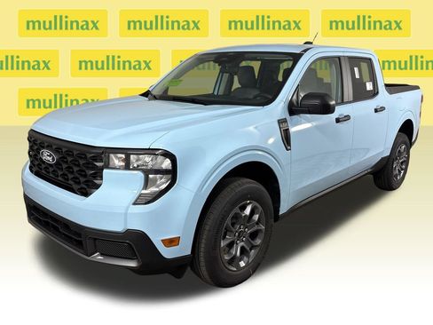 New 2026 Ford Maverick XLT FWD image 15