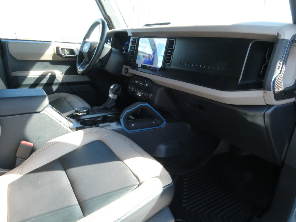 Used 2023 Ford Bronco Wildtrak AWD/4WD image 14