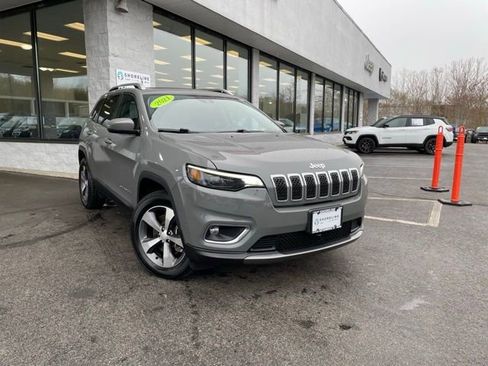 Used 2021 Jeep Cherokee Limited AWD/4WD image 3