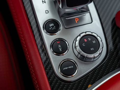 Used 2015 Mercedes-Benz SL 63 AMG image 57