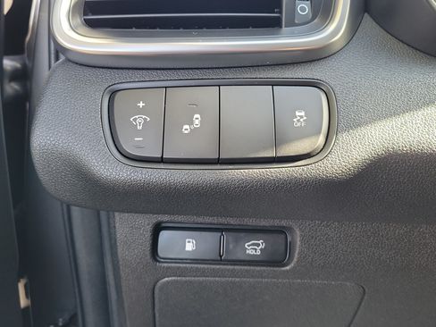Used 2018 Kia Sorento EX FWD image 28
