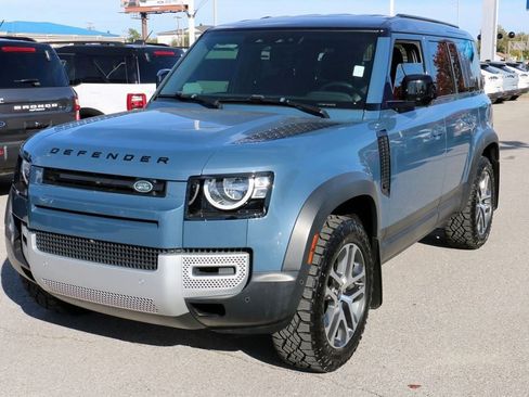 Used 2023 Land Rover Defender 110 S image 2