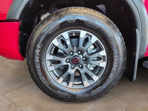 Certified 2024 Nissan Titan PRO-4X w/ Pro-4x Convenience Package AWD/4WD image 32
