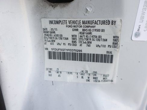 Used 2015 Ford F550 2WD Regular Cab Super Duty image 46