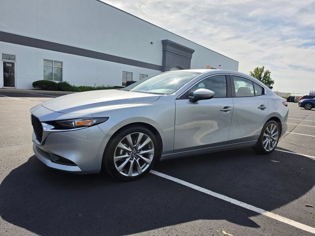 Used 2019 MAZDA MAZDA3 Sedan FWD image 13