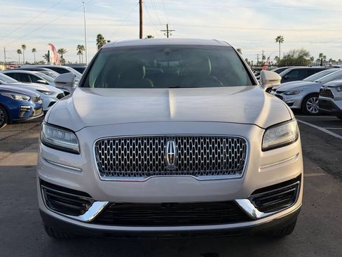 Used 2020 Lincoln Nautilus FWD w/ Equipment Group 101A image 7