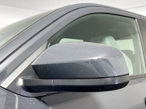 New 2025 Toyota Tacoma SR5 image 12