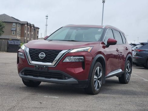 Used 2021 Nissan Rogue SL FWD image 2
