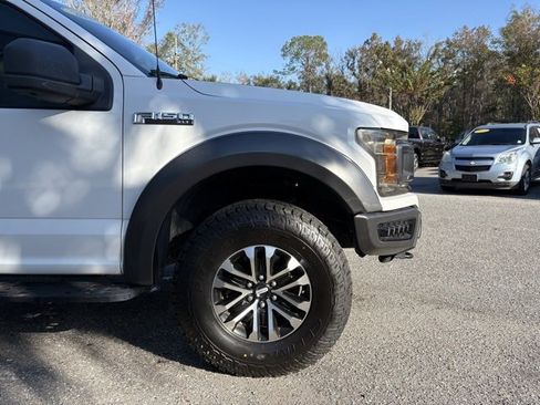 Used 2018 Ford F150 XLT image 39